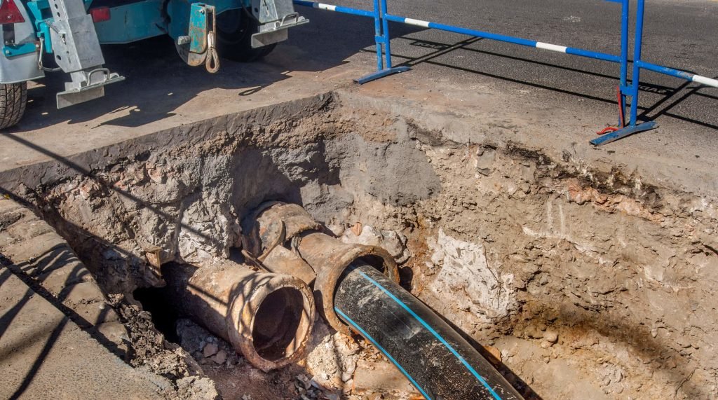 Sewer Main Excavation Service